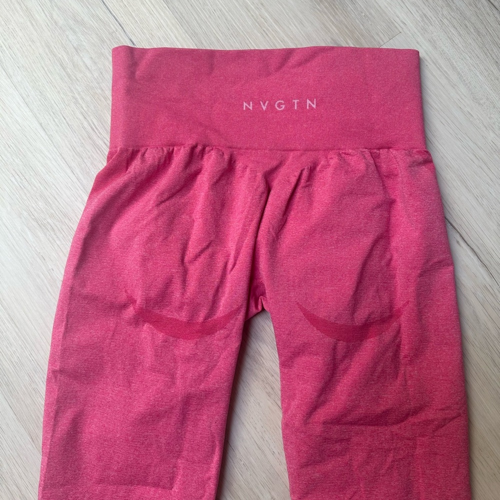 NVGTN - hot pink contour leggings
